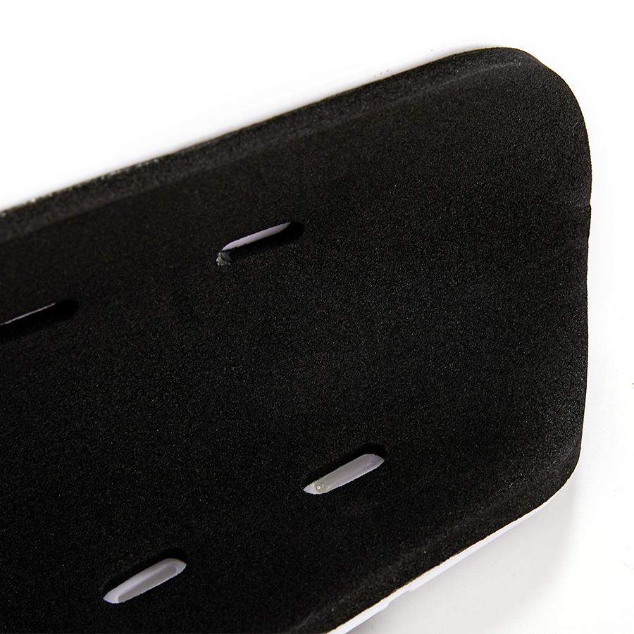 專業足球護腿板【白黑色】