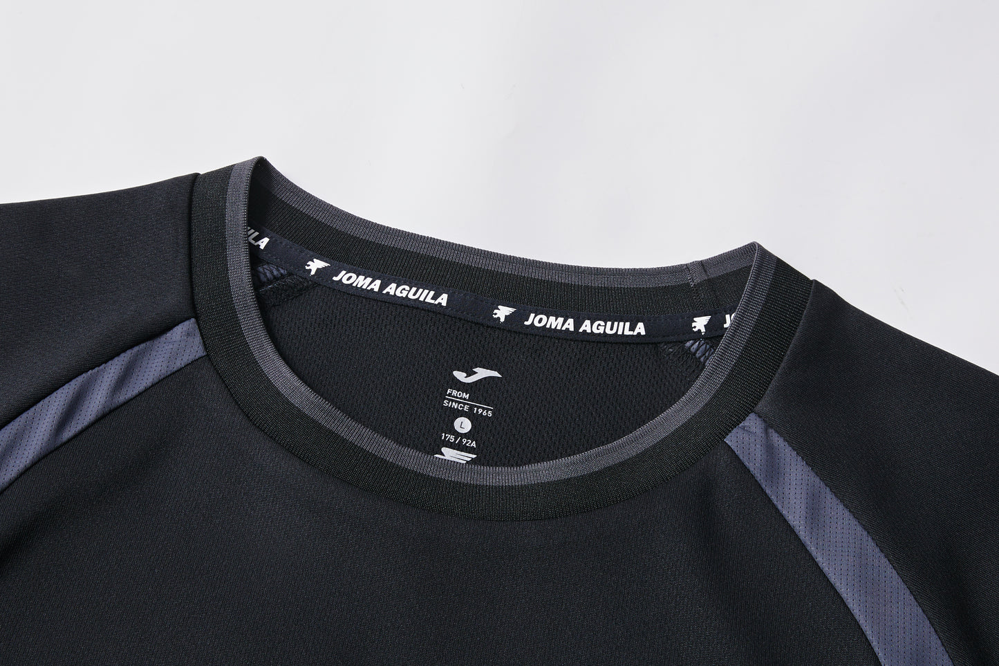 AGUILA 翼跡文化寬鬆短袖 Polo 衫 2026