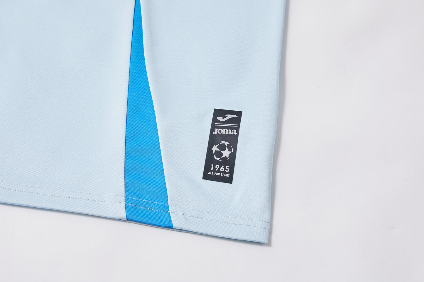 乾爽透氣 足球比賽服套裝 2026