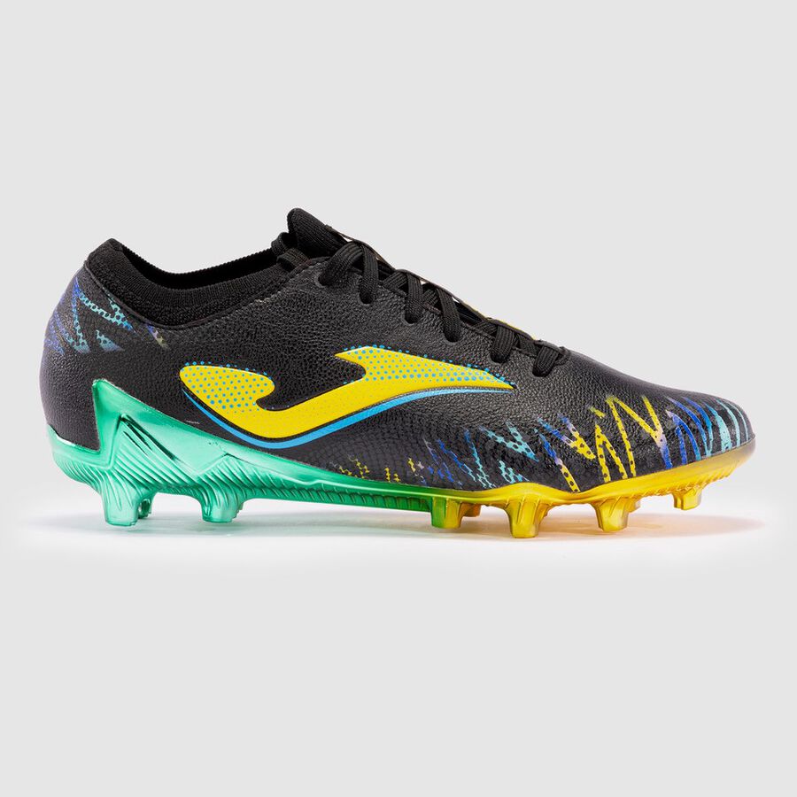 Men’s Football Boots FG – STRIKER PREMIUM