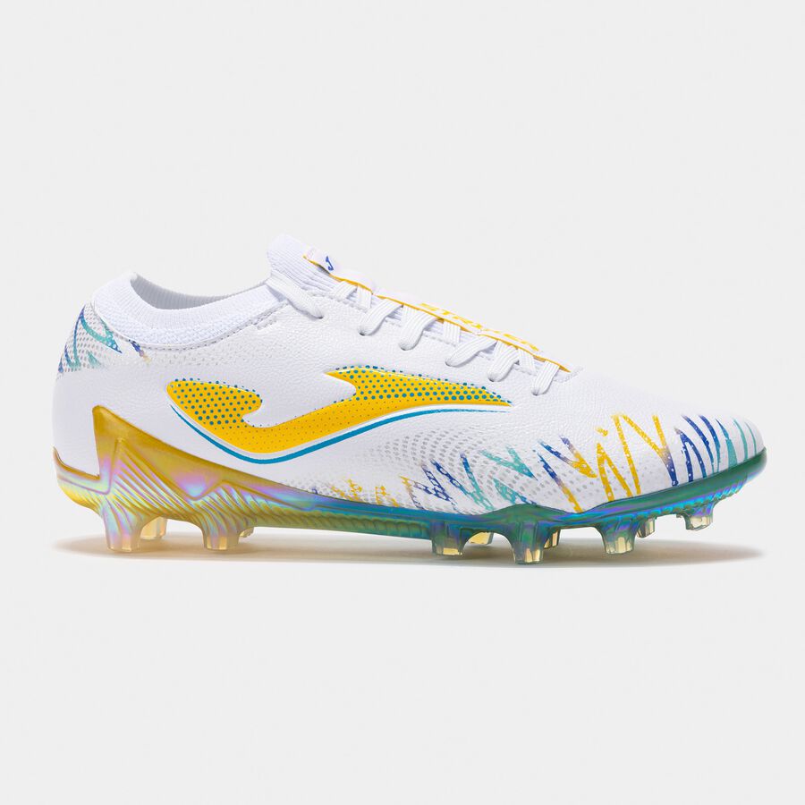 Men’s Football Boots FG – STRIKER PREMIUM