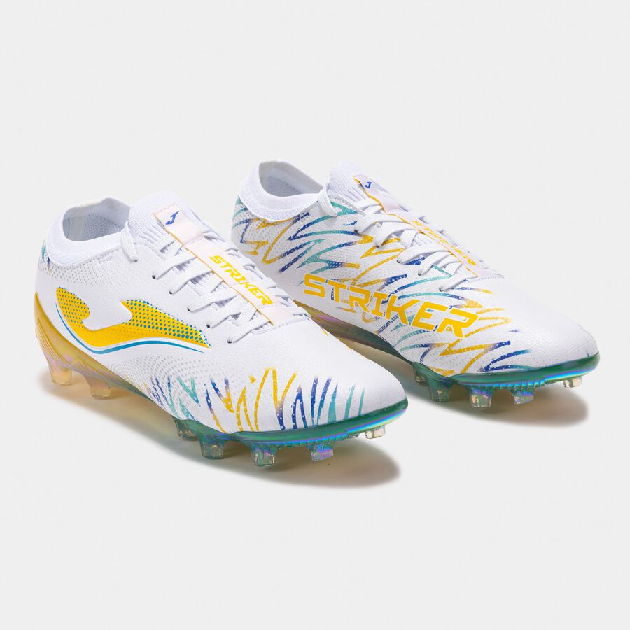 Men’s Football Boots FG – STRIKER PREMIUM